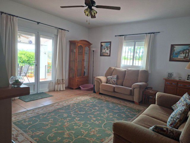 Image No.23-3 Bed Villa for sale