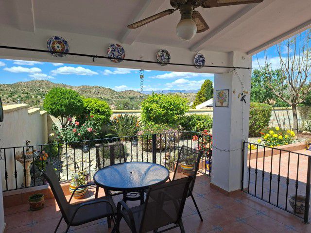 Image No.25-3 Bed Villa for sale