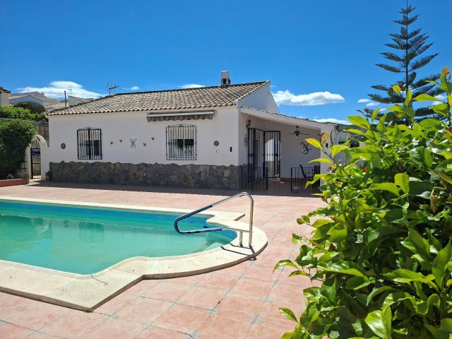 Image No.28-3 Bed Villa for sale