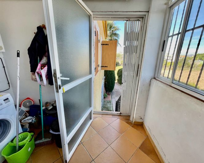 Image No.20-4 Bed Property for sale