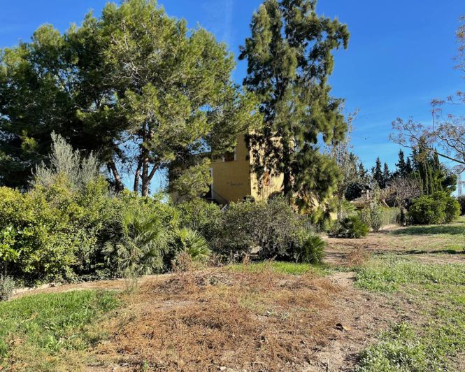 Image No.39-4 Bed Property for sale