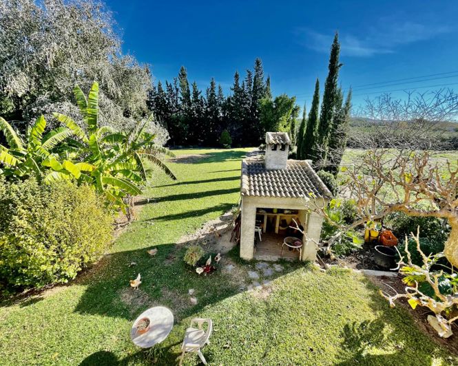 Image No.42-4 Bed Property for sale