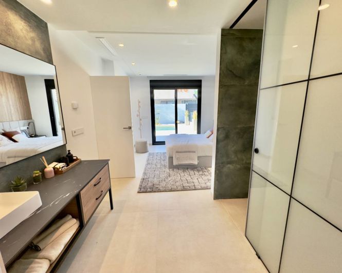 Image No.13-3 Bed Villa for sale