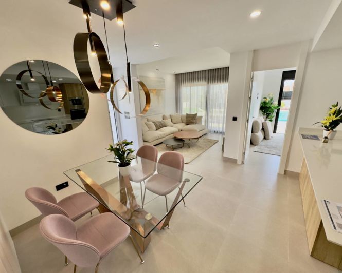 Image No.8-3 Bed Villa for sale