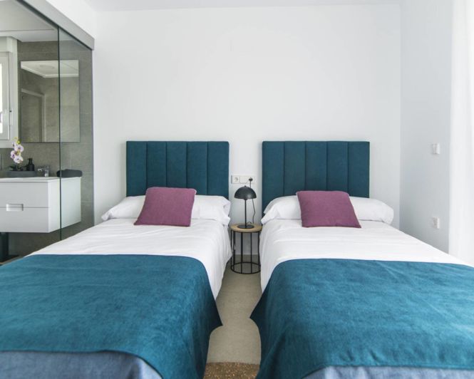 Image No.13-3 Bed Villa for sale