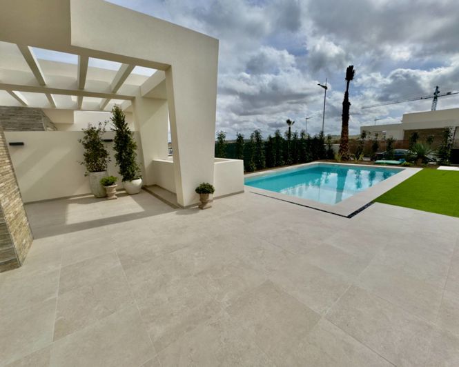 Image No.18-3 Bed Villa for sale