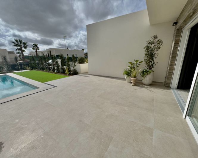 Image No.21-3 Bed Villa for sale