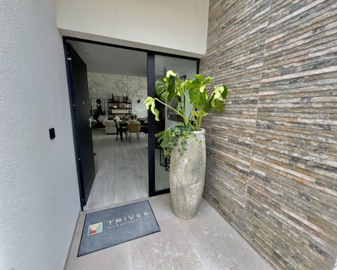 Image No.24-3 Bed Villa for sale