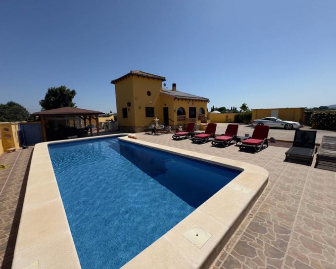 Image No.1-3 Bed Property for sale