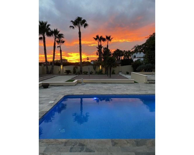 Image No.36-2 Bed Property for sale