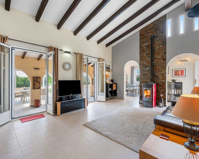 Image No.8-2 Bed Property for sale