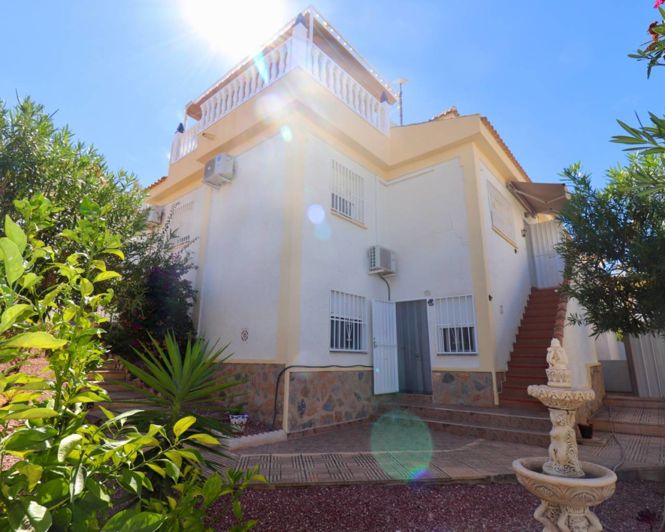 Image No.3-3 Bed Villa for sale
