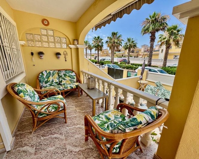 Image No.2-3 Bed Villa for sale