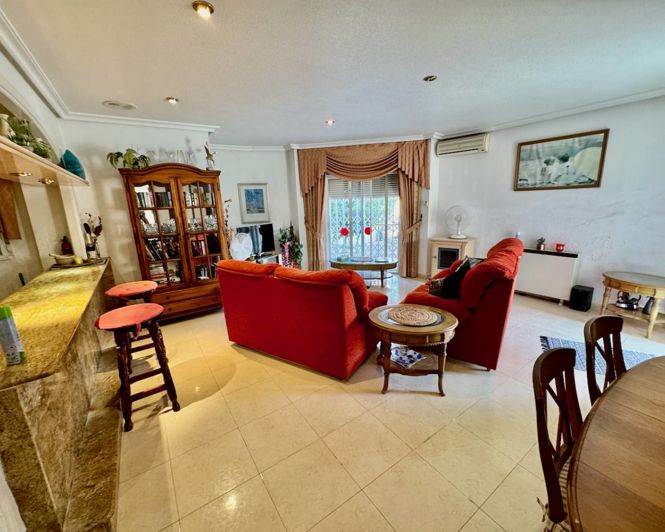 Image No.16-4 Bed Villa for sale