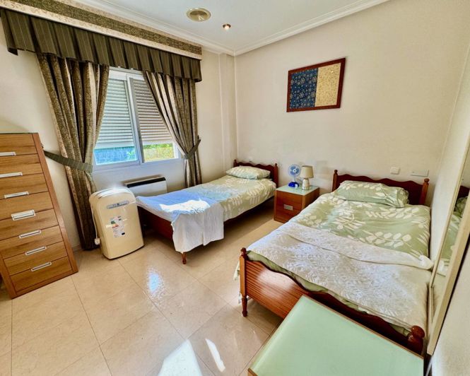 Image No.17-4 Bed Villa for sale