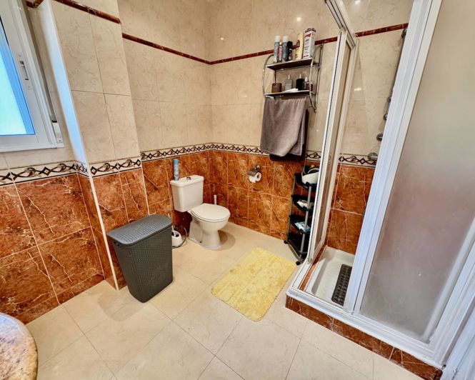 Image No.18-4 Bed Villa for sale