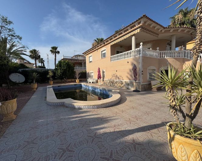 Image No.24-4 Bed Villa for sale