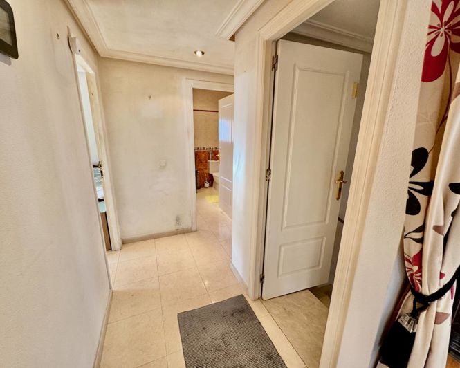 Image No.8-4 Bed Villa for sale