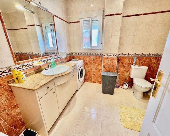 Image No.9-4 Bed Villa for sale