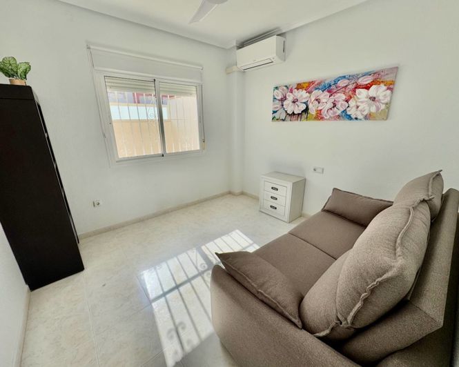 Image No.10-3 Bed Villa for sale