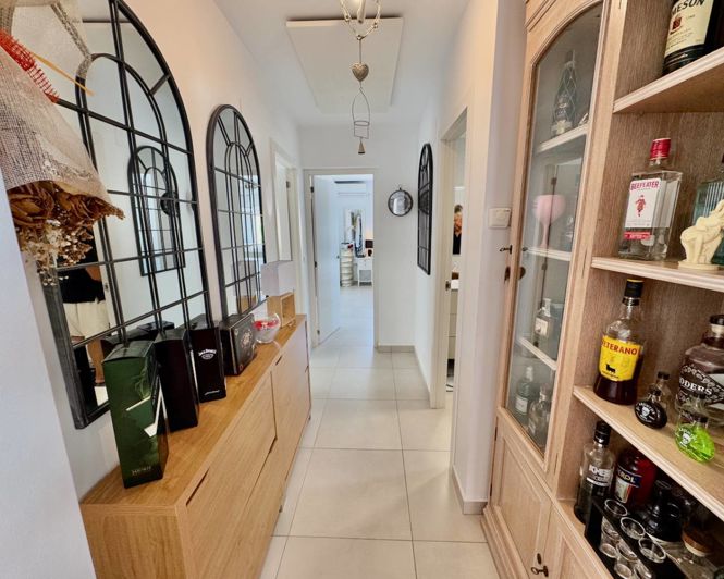 Image No.11-6 Bed Villa for sale