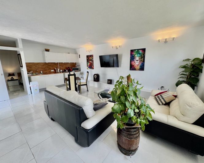 Image No.29-6 Bed Villa for sale