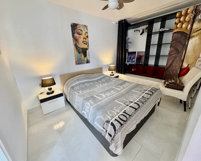 Image No.30-6 Bed Villa for sale