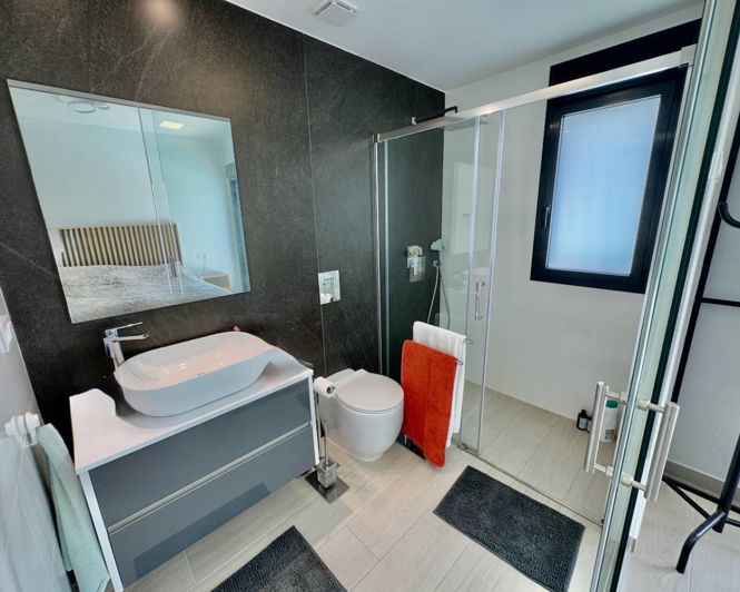 Image No.16-3 Bed Villa for sale