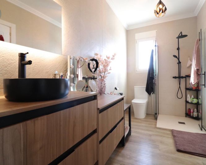 Image No.23-6 Bed Villa for sale