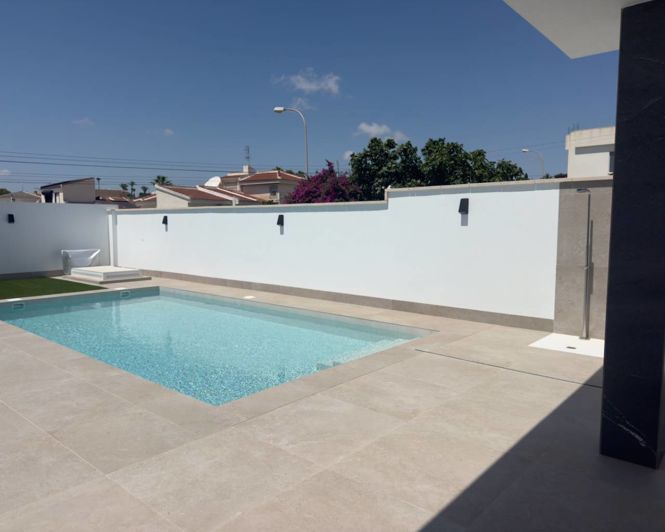 Image No.25-3 Bed Villa for sale