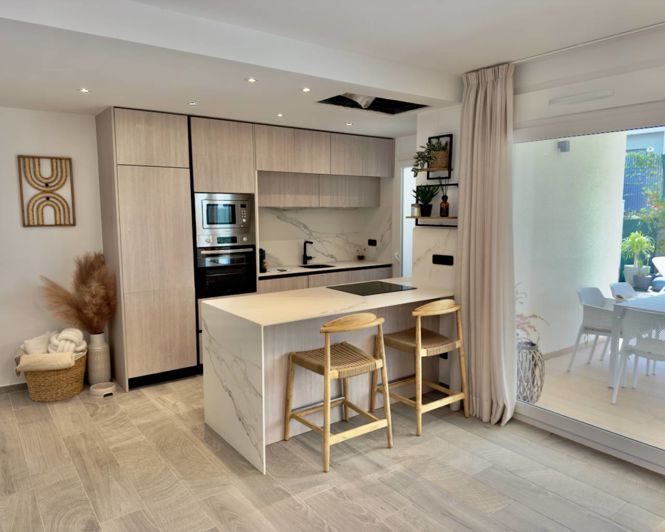 Image No.3-3 Bed Apartment for sale