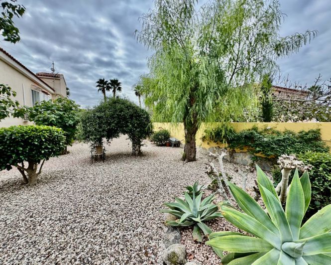 Image No.36-4 Bed Property for sale