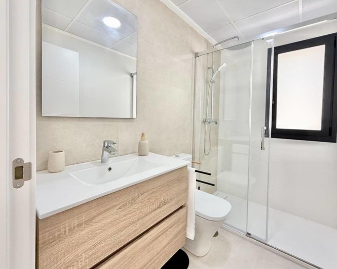 Image No.10-Villa de 2 chambres à vendre à Cox