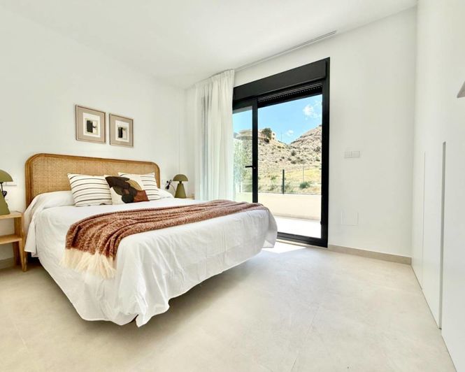 Image No.7-2 Bed Villa for sale