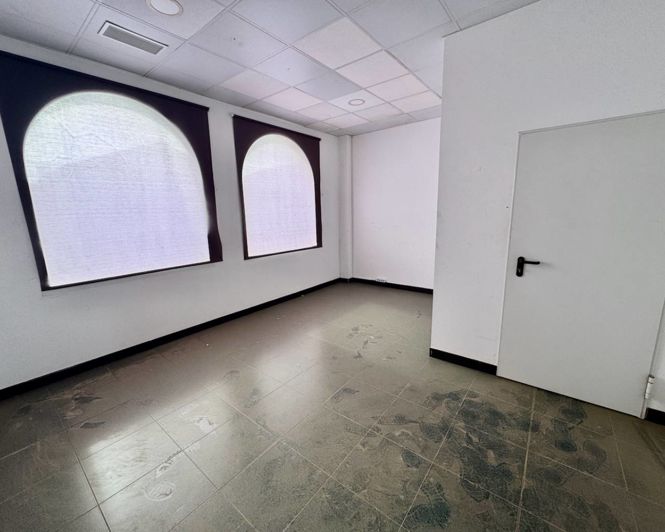 Image No.4-Commercial for sale