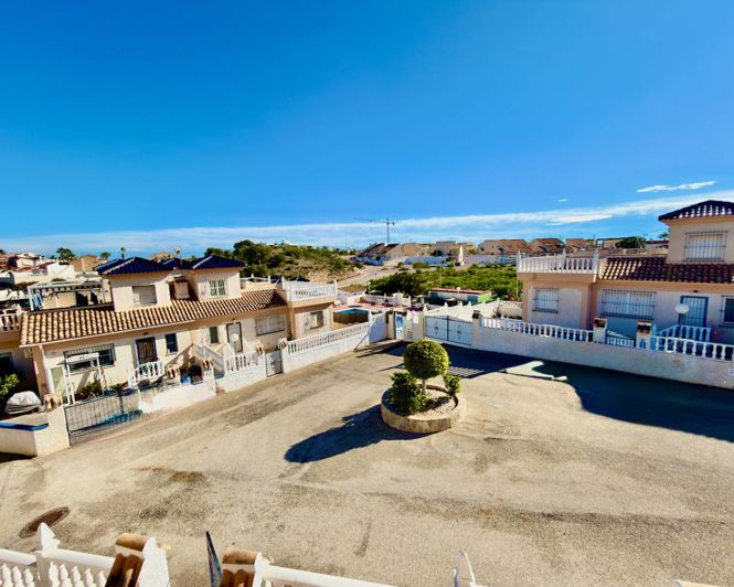 Image No.23-3 Bed Villa for sale