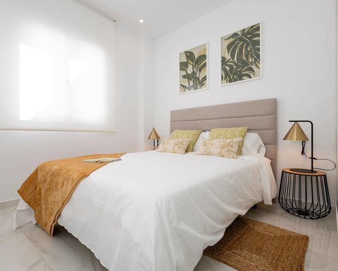 Image No.19-2 Bed Apartment for sale