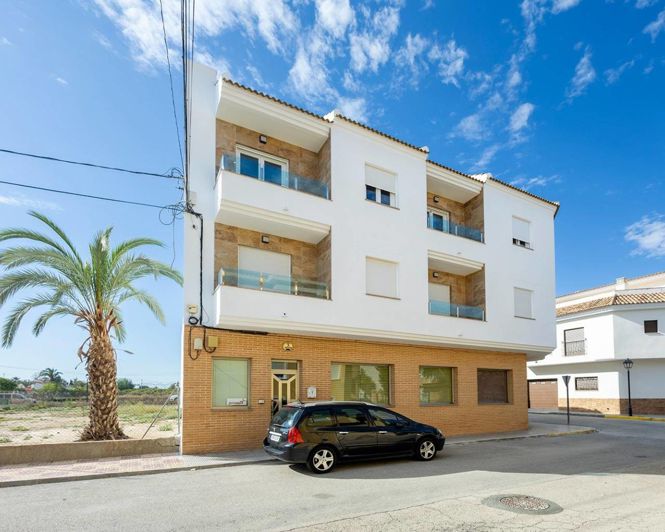 Image No.3-2 Bed Apartment for sale