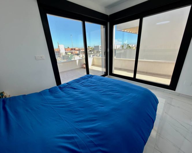 Image No.16-3 Bed Villa for sale