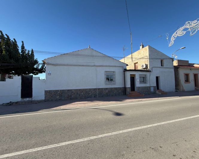 Image No.26-3 Bed Villa for sale