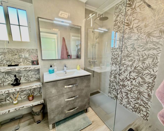 Image No.17-3 Bed Villa for sale