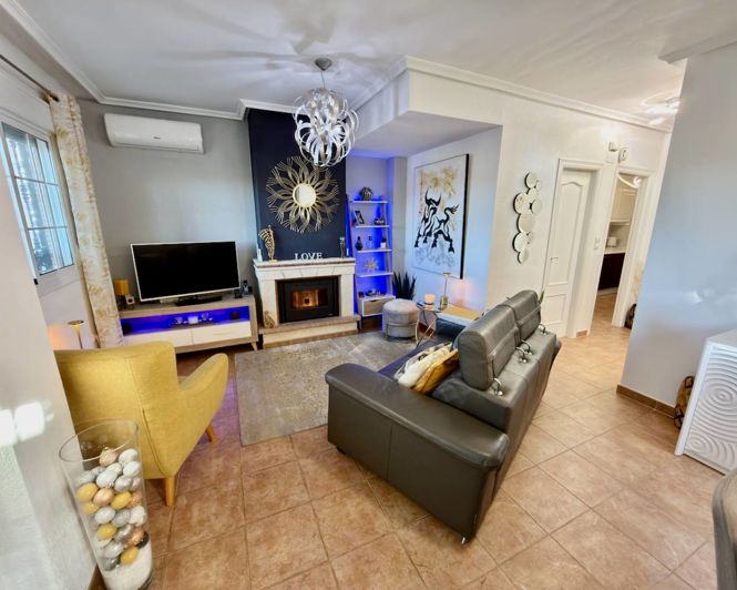 Image No.2-3 Bed Villa for sale