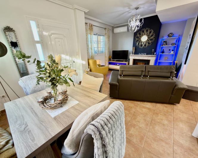 Image No.3-3 Bed Villa for sale