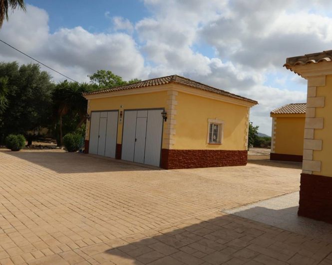 Image No.20-4 Bed Villa for sale