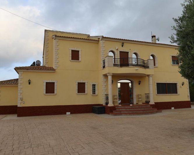 Image No.24-4 Bed Villa for sale