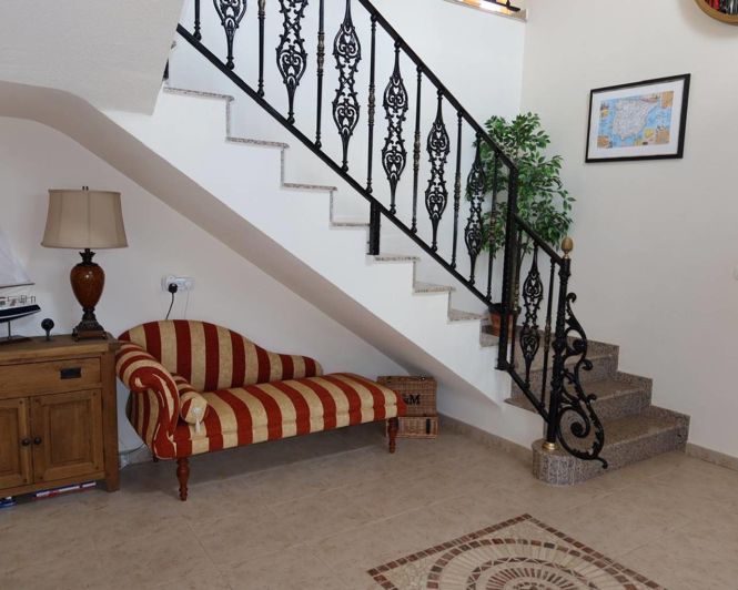 Image No.3-4 Bed Villa for sale