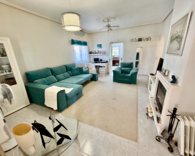 Image No.8-3 Bed Villa for sale