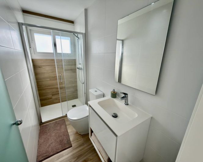 Image No.10-3 Bed Apartment for sale