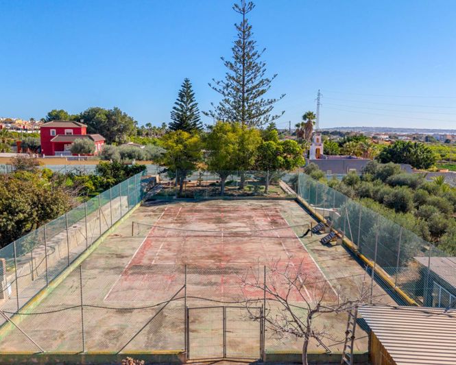 Image No.26-Propriété de 6 chambres à vendre à Los Montesinos