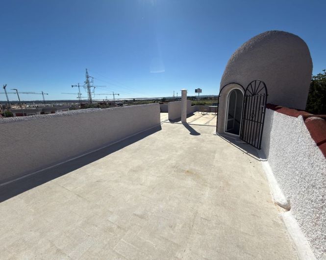 Image No.28-3 Bed Villa for sale